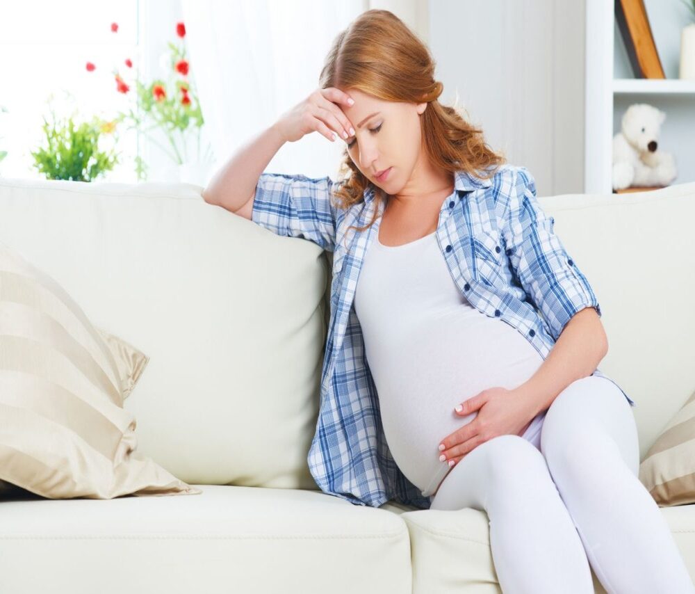 Bà bầu bị cúm A phải làm sao để hạn chế ảnh hưởng tới thai nhi?