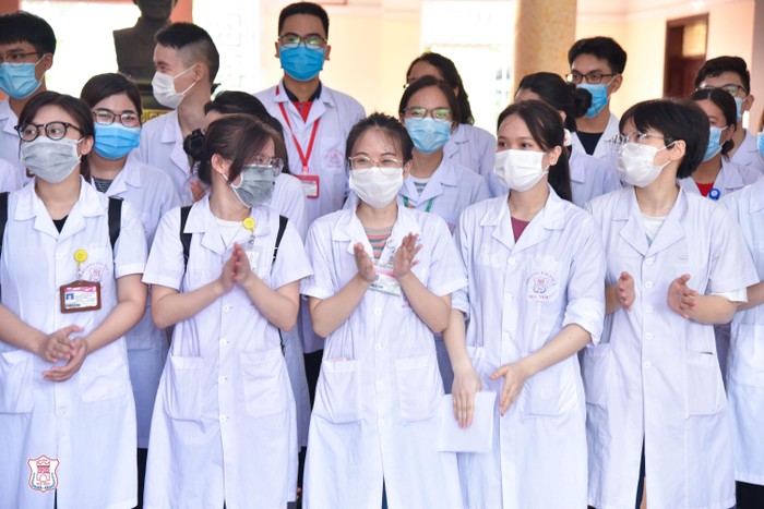 Khối A1 có học được ngành Dược không? Giải đáp mới nhất năm 2026